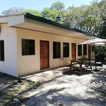 Casa Taupe Hotel Puerto Carrillo Bagian luar foto