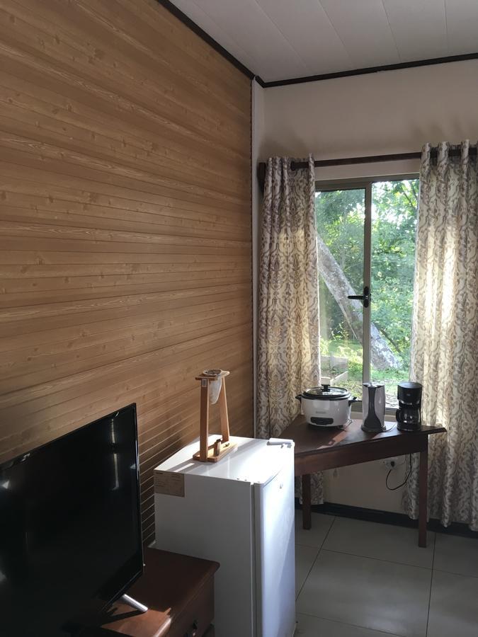 Casa Taupe Hotel Puerto Carrillo Bagian luar foto