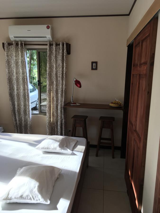 Casa Taupe Hotel Puerto Carrillo Bagian luar foto